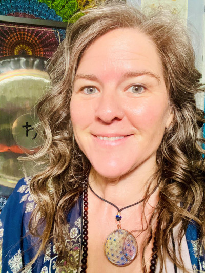 Melody Jaine, Associate® Acutonics Practitioner